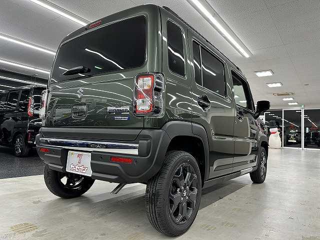 ハスラー タフワイルド　走行５キロ　車検令和９年１１月　屋内保管　純正９インチ全方位モニタ付きナビＴＶ　フロアマット　シートヒーター　キーフリ　Ｐスタート　クリアランスソナー　ＬＥＤヘッドライト　フォグ　衝突被害軽減ブレーキ（23枚目）