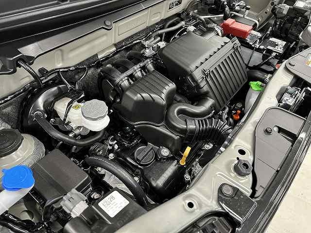 ハスラー タフワイルド　走行５キロ　車検令和９年１１月　屋内保管　純正９インチ全方位モニタ付きナビＴＶ　フロアマット　シートヒーター　キーフリ　Ｐスタート　クリアランスソナー　ＬＥＤヘッドライト　フォグ　衝突被害軽減ブレーキ（30枚目）