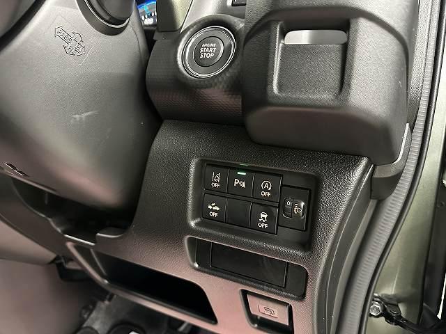 ハスラー タフワイルド　走行５キロ　車検令和９年１１月　屋内保管　純正９インチ全方位モニタ付きナビＴＶ　フロアマット　シートヒーター　キーフリ　Ｐスタート　クリアランスソナー　ＬＥＤヘッドライト　フォグ　衝突被害軽減ブレーキ（35枚目）