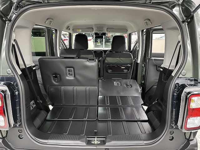 ハスラー タフワイルド　走行５キロ　車検令和９年１１月　屋内保管　純正９インチ全方位モニタ付きナビＴＶ　フロアマット　シートヒーター　キーフリ　Ｐスタート　クリアランスソナー　ＬＥＤヘッドライト　フォグ　衝突被害軽減ブレーキ（51枚目）