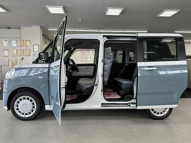 ムーヴキャンバス ストライプスＸ　届出済み未使用車　屋内保管　純正ナビ装着用ＵＰグレードＰＫＧ　両側パワースライドドア　オートライト　Ｐスタート　キーフリ　走行６キロ　車検令和１０年５月　純正フロアマット＆ドアバイザー＆ＵＳＢチャージ（15枚目）