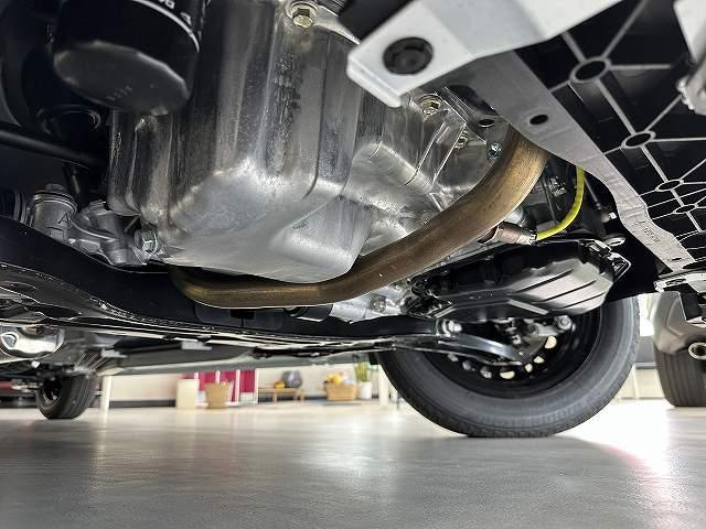 ムーヴキャンバス ストライプスＸ　届出済み未使用車　屋内保管　純正ナビ装着用ＵＰグレードＰＫＧ　両側パワースライドドア　オートライト　Ｐスタート　キーフリ　走行６キロ　車検令和１０年５月　純正フロアマット＆ドアバイザー＆ＵＳＢチャージ（18枚目）
