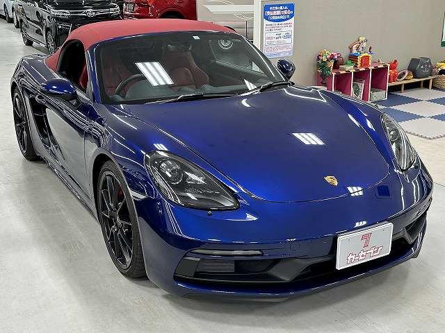 ７１８ボクスター ７１８ボクスターＧＴＳ　４．０　ユーザー買取　ディーラー車　禁煙　１オナ車　純正ナビ　バックカメラ　ＥＴＣ２．０　ボルドーレッドレザーシート＆エンボス加工ヘッドレスト＆シートヒータ　電動可倒式ドアミラ　キセノンヘッドライトＰＤＬＳ付（26枚目）