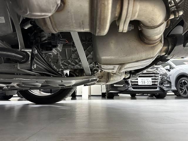 ７１８ボクスター ７１８ボクスターＧＴＳ　４．０　ユーザー買取　ディーラー車　禁煙　１オナ車　純正ナビ　バックカメラ　ＥＴＣ２．０　ボルドーレッドレザーシート＆エンボス加工ヘッドレスト＆シートヒータ　電動可倒式ドアミラ　キセノンヘッドライトＰＤＬＳ付（65枚目）