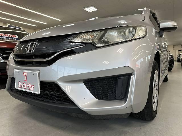 フィット １３Ｇ・Ｆパッケージ　元リース車両　ユーザー買取　純正ナビＴＶ　ブルートゥースオーディオ　ＥＴＣ　ドライブレコーダー　電動格納ミラー　アイドリングストップ　キーフリー　プッシュスタート（21枚目）
