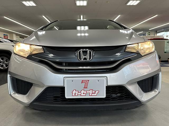 フィット １３Ｇ・Ｆパッケージ　元リース車両　ユーザー買取　純正ナビＴＶ　ブルートゥースオーディオ　ＥＴＣ　ドライブレコーダー　電動格納ミラー　アイドリングストップ　キーフリー　プッシュスタート（27枚目）