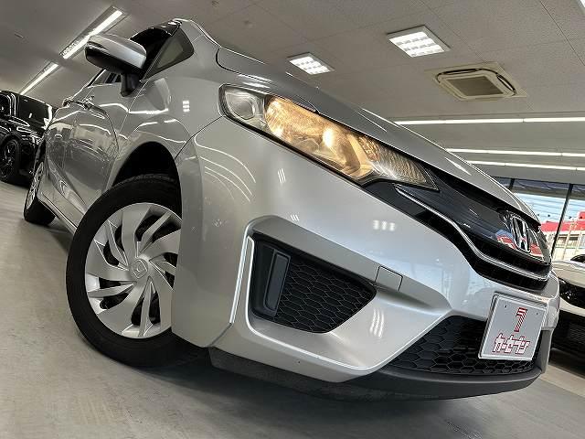 フィット １３Ｇ・Ｆパッケージ　元リース車両　ユーザー買取　純正ナビＴＶ　ブルートゥースオーディオ　ＥＴＣ　ドライブレコーダー　電動格納ミラー　アイドリングストップ　キーフリー　プッシュスタート（53枚目）