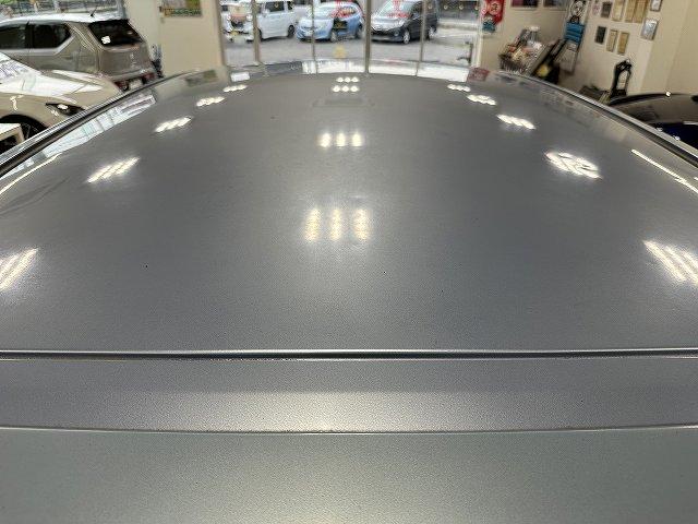 フリードスパイクハイブリッド ジャストセレクション　後期型　ユーザー買取　上面部雹被害有り　純正９インチナビＴＶ　フロント＆バックカメラ　ブルートゥースオーディオ　ＥＴＣ　両側パワースライドドア　ＨＩＤヘッドライト　電動格納ミラー　　キーフリー（25枚目）