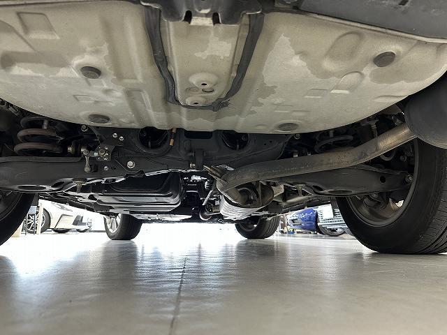 ハリアー プログレス　ユーザー買取　禁煙　１オーナー車　ＪＢＬ純正ナビＴＶ　ＰＶモニター　ＴＲＤフロント＆リアアンダーエアロ　ＥＴＣ　ＬＥＤヘッドライト＆フォグ　前後ドライブレコーダー　リアパワーゲート　オートホールド（18枚目）