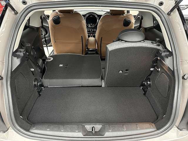 ＭＩＮＩ クーパーＳ　ユーザー買取　ディーラー車　右ハンドル　ブルートゥースオーディオ　バックカメラ　ＥＴＣ　ドライブレコーダー　シートヒーター　ＬＥＤヘッドライト　フロントシートカバー　クルーズコントロール　Ｉストップ（47枚目）