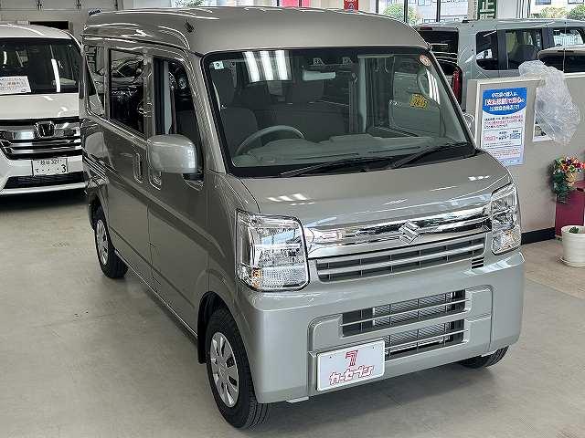 エブリイ ジョイン　届出済未使用車　バックアイカメラ付きディスプレイオーディオ　ラバーマット　屋内保管　走行７キロ　ＬＥＤヘッドライト　Ｐスタート　シートヒータ　デュアルカメラブレーキサポート　リアヒータ　分割リアシート（22枚目）