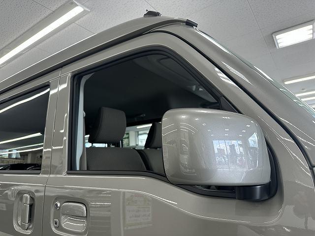 エブリイ ジョイン　届出済未使用車　バックアイカメラ付きディスプレイオーディオ　ラバーマット　屋内保管　走行７キロ　ＬＥＤヘッドライト　Ｐスタート　シートヒータ　デュアルカメラブレーキサポート　リアヒータ　分割リアシート（27枚目）