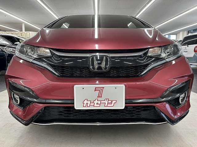 フィットハイブリッド Ｓ　ホンダセンシング　ユーザー買取　禁煙　１オナ車　純正ナビＴＶ　バックカメラ　ＢＴオーディオ　ＥＴＣ　ＬＥＤヘッドライト＆フォグランプ　Ｐスタート　純正１６インチＡＷ　パドルシフト　衝突被害軽減ブレーキ　走行７８３１キロ（13枚目）