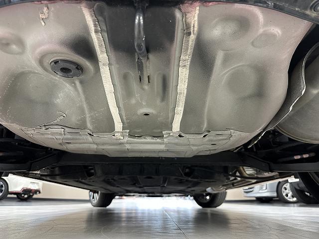 フィットハイブリッド Ｓ　ホンダセンシング　ユーザー買取　禁煙　１オナ車　純正ナビＴＶ　バックカメラ　ＢＴオーディオ　ＥＴＣ　ＬＥＤヘッドライト＆フォグランプ　Ｐスタート　純正１６インチＡＷ　パドルシフト　衝突被害軽減ブレーキ　走行７８３１キロ（18枚目）