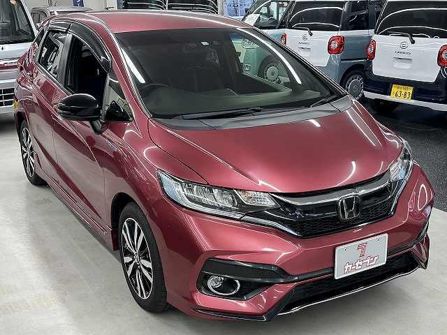 フィットハイブリッド Ｓ　ホンダセンシング　ユーザー買取　禁煙　１オナ車　純正ナビＴＶ　バックカメラ　ＢＴオーディオ　ＥＴＣ　ＬＥＤヘッドライト＆フォグランプ　Ｐスタート　純正１６インチＡＷ　パドルシフト　衝突被害軽減ブレーキ　走行７８３１キロ（22枚目）