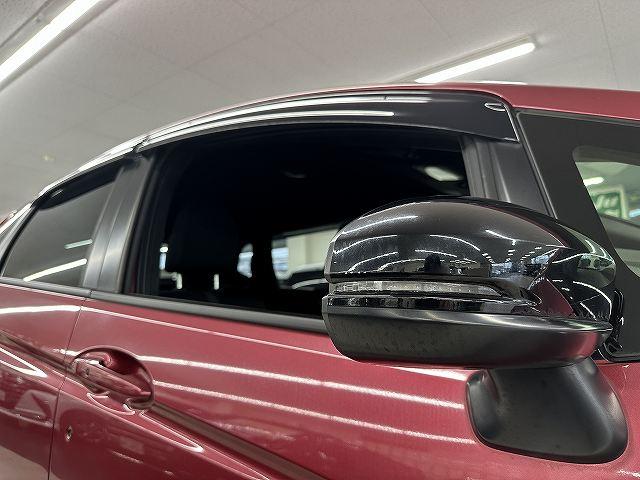 フィットハイブリッド Ｓ　ホンダセンシング　ユーザー買取　禁煙　１オナ車　純正ナビＴＶ　バックカメラ　ＢＴオーディオ　ＥＴＣ　ＬＥＤヘッドライト＆フォグランプ　Ｐスタート　純正１６インチＡＷ　パドルシフト　衝突被害軽減ブレーキ　走行７８３１キロ（26枚目）