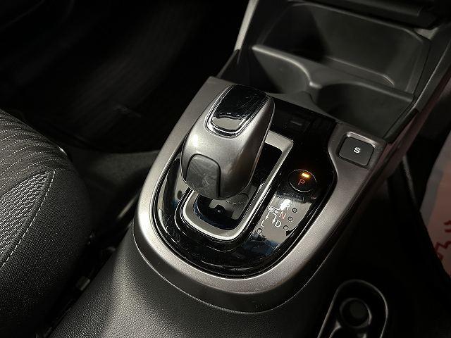 フィットハイブリッド Ｓ　ホンダセンシング　ユーザー買取　禁煙　１オナ車　純正ナビＴＶ　バックカメラ　ＢＴオーディオ　ＥＴＣ　ＬＥＤヘッドライト＆フォグランプ　Ｐスタート　純正１６インチＡＷ　パドルシフト　衝突被害軽減ブレーキ　走行７８３１キロ（40枚目）