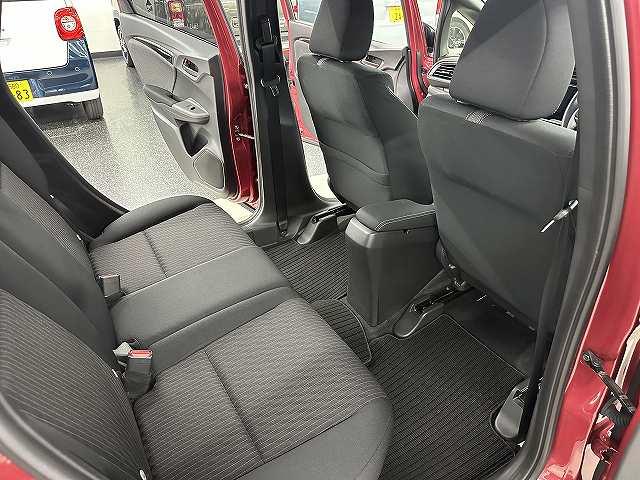 フィットハイブリッド Ｓ　ホンダセンシング　ユーザー買取　禁煙　１オナ車　純正ナビＴＶ　バックカメラ　ＢＴオーディオ　ＥＴＣ　ＬＥＤヘッドライト＆フォグランプ　Ｐスタート　純正１６インチＡＷ　パドルシフト　衝突被害軽減ブレーキ　走行７８３１キロ（44枚目）