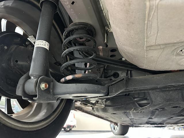 フィットハイブリッド Ｓ　ホンダセンシング　ユーザー買取　禁煙　１オナ車　純正ナビＴＶ　バックカメラ　ＢＴオーディオ　ＥＴＣ　ＬＥＤヘッドライト＆フォグランプ　Ｐスタート　純正１６インチＡＷ　パドルシフト　衝突被害軽減ブレーキ　走行７８３１キロ（59枚目）