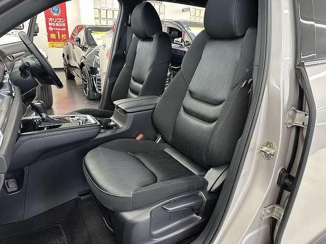 ＣＸ－８ ＸＤ　スマートエディション　ユーザー買取　７人乗　１オナ車　純正１０．２５型センターディスプレイ　地デジ　３６０℃ビューカメラ　ＥＴＣ　前後ドライブレコーダー　リアパワーゲート　前席シートヒータ　Ｐスタート　衝突被害軽減ブレーキ（6枚目）