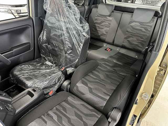 タフト G ダーククロムベンチャー 届出済未使用車 走行5キロ 車検令和10年10月21日 室内保管 禁煙車 ムーンルーフ LEDヘッドライト&フォグ オートホールド ACC 前席シートヒーター プッシュスタート 衝突被害軽減ブレーキ(43枚目)