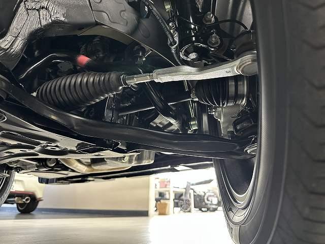 タフト G ダーククロムベンチャー 届出済未使用車 走行5キロ 車検令和10年10月21日 室内保管 禁煙車 ムーンルーフ LEDヘッドライト&フォグ オートホールド ACC 前席シートヒーター プッシュスタート 衝突被害軽減ブレーキ(57枚目)