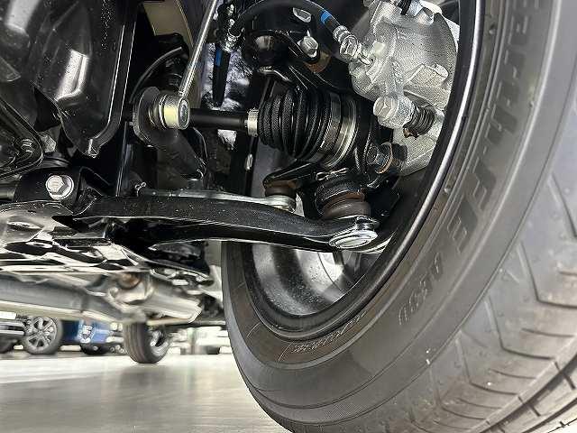 タフト G ダーククロムベンチャー 届出済未使用車 走行5キロ 車検令和10年10月21日 室内保管 禁煙車 ムーンルーフ LEDヘッドライト&フォグ オートホールド ACC 前席シートヒーター プッシュスタート 衝突被害軽減ブレーキ(60枚目)