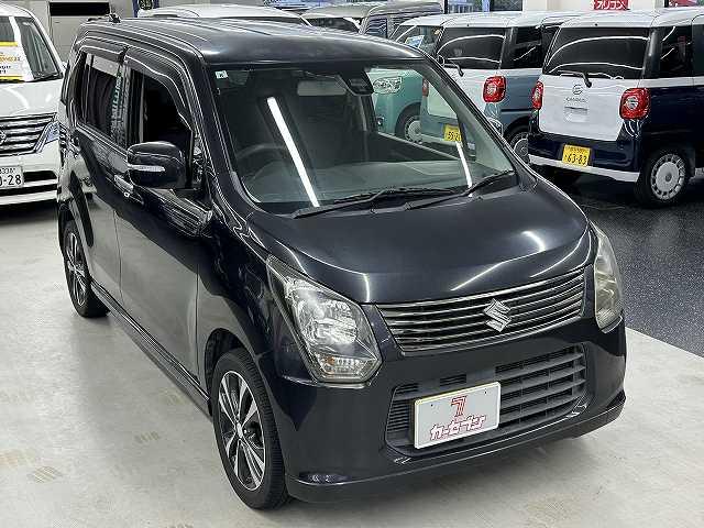 カーセブン３つの安心宣言！１．車の素性が明確！２．不安を一掃！３．第三者機関の査定済み！お客様がご購入の際に不安が無い様に準備をしております。詳しい内容は次の写真をご覧下さい！