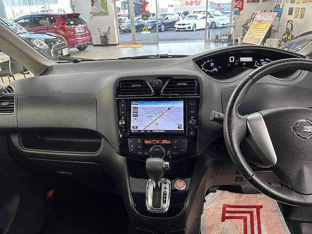 セレナ ハイウェイスター Vセレ+セーフティ SHV Aセフ ユーザー買取 禁煙 1オナ車 純正ナビTV ブルートゥースオーディオ アラウンドビューモニタ 後席フリップダウンモニタ 両側パワースライドドア ETC LEDヘッドライト&フォグ 衝突被害軽減ブレーキ(3枚目)