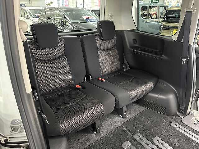 セレナ ハイウェイスター Vセレ+セーフティ SHV Aセフ ユーザー買取 禁煙 1オナ車 純正ナビTV ブルートゥースオーディオ アラウンドビューモニタ 後席フリップダウンモニタ 両側パワースライドドア ETC LEDヘッドライト&フォグ 衝突被害軽減ブレーキ(47枚目)