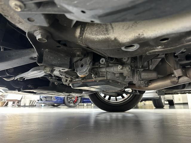 インプレッサスポーツ ２．０ｉ－Ｓアイサイト　ユーザー買取　純正ナビＴＶ　バックカメラ　ＥＴＣ　Ｐスタート　キーフリー　アイドリングストップ　アダプティブクルーズＣ　パドルシフト　ＨＩＤヘッドライト＆フォグ　前席パワーシート　衝突被害軽減ブレーキ（17枚目）