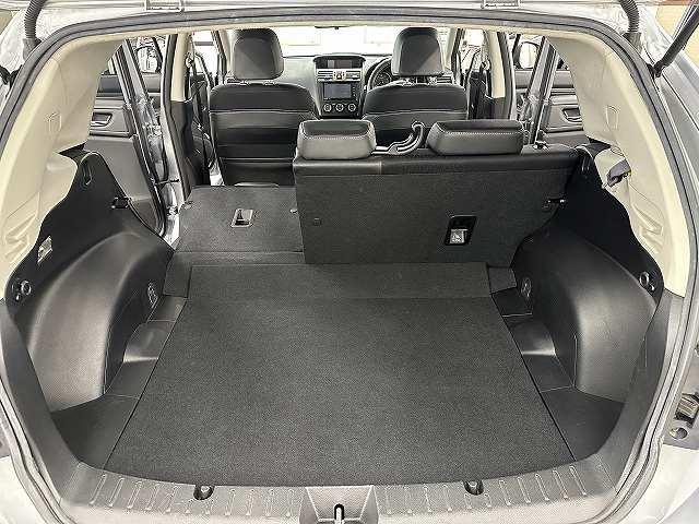 インプレッサスポーツ ２．０ｉ－Ｓアイサイト　ユーザー買取　純正ナビＴＶ　バックカメラ　ＥＴＣ　Ｐスタート　キーフリー　アイドリングストップ　アダプティブクルーズＣ　パドルシフト　ＨＩＤヘッドライト＆フォグ　前席パワーシート　衝突被害軽減ブレーキ（48枚目）