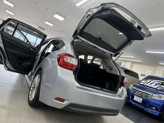 インプレッサスポーツ ２．０ｉ－Ｓアイサイト　ユーザー買取　純正ナビＴＶ　バックカメラ　ＥＴＣ　Ｐスタート　キーフリー　アイドリングストップ　アダプティブクルーズＣ　パドルシフト　ＨＩＤヘッドライト＆フォグ　前席パワーシート　衝突被害軽減ブレーキ（52枚目）