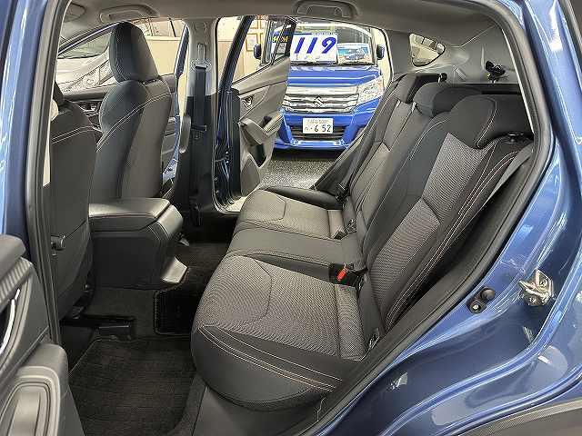XV 2.0i-L アイサイト 4WD ユーザー買取 禁煙 1オナ車 純正ナビTV ブルートゥースオーディオ バックカメラ ETC ルーフレール ドライブレコーダ Pスタート LEDヘッドライト&フォグ ACC 衝突被害軽減ブレーキ(7枚目)