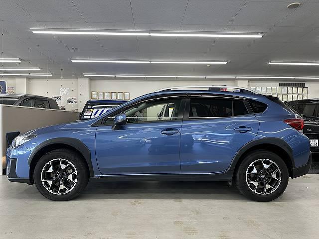 XV 2.0i-L アイサイト 4WD ユーザー買取 禁煙 1オナ車 純正ナビTV ブルートゥースオーディオ バックカメラ ETC ルーフレール ドライブレコーダ Pスタート LEDヘッドライト&フォグ ACC 衝突被害軽減ブレーキ(13枚目)