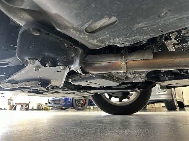XV 2.0i-L アイサイト 4WD ユーザー買取 禁煙 1オナ車 純正ナビTV ブルートゥースオーディオ バックカメラ ETC ルーフレール ドライブレコーダ Pスタート LEDヘッドライト&フォグ ACC 衝突被害軽減ブレーキ(17枚目)