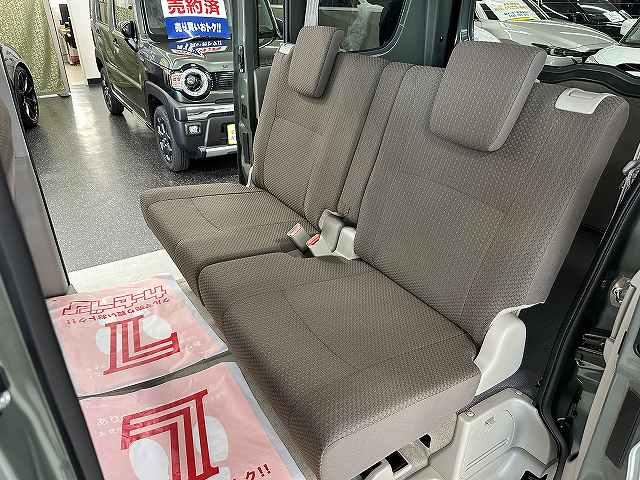 エブリイ ジョイン 届出済未使用車 新色アイビーグリーン 屋内保管 走行5キロ LEDヘッドライト プッシュスタート シートヒーター デュアルカメラブレーキサポート リアヒータ 分割リアシート 障害物センサー電動格納ミラ(7枚目)