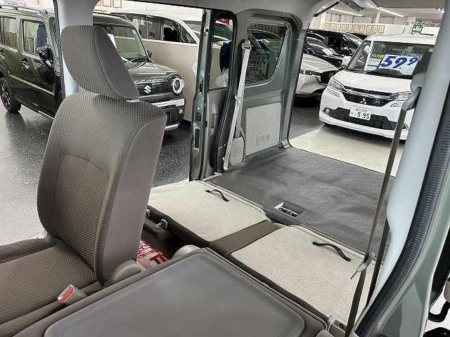 エブリイ ジョイン 届出済未使用車 新色アイビーグリーン 屋内保管 走行5キロ LEDヘッドライト プッシュスタート シートヒーター デュアルカメラブレーキサポート リアヒータ 分割リアシート 障害物センサー電動格納ミラ(10枚目)