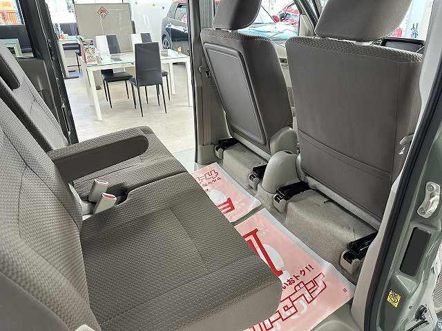 エブリイ ジョイン 届出済未使用車 新色アイビーグリーン 屋内保管 走行5キロ LEDヘッドライト プッシュスタート シートヒーター デュアルカメラブレーキサポート リアヒータ 分割リアシート 障害物センサー電動格納ミラ(40枚目)