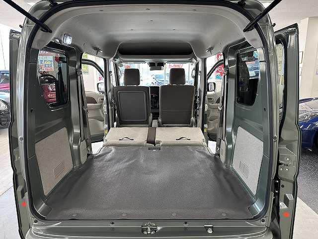 エブリイ ジョイン 届出済未使用車 新色アイビーグリーン 屋内保管 走行5キロ LEDヘッドライト プッシュスタート シートヒーター デュアルカメラブレーキサポート リアヒータ 分割リアシート 障害物センサー電動格納ミラ(45枚目)