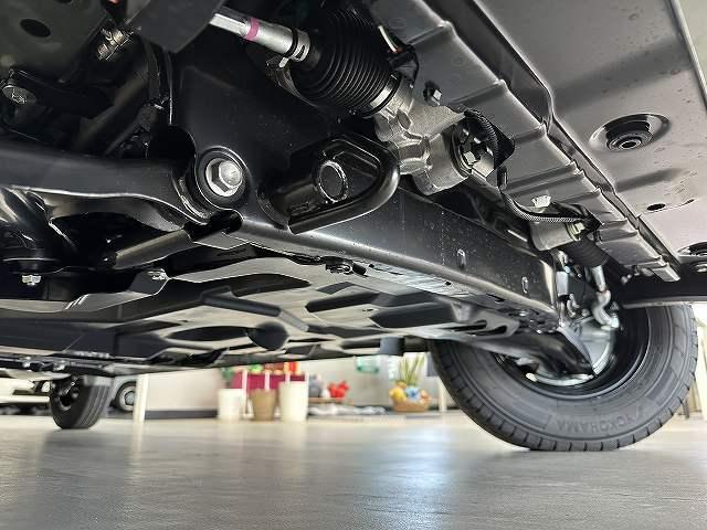 エブリイ ジョイン 届出済未使用車 新色アイビーグリーン 屋内保管 走行5キロ LEDヘッドライト プッシュスタート シートヒーター デュアルカメラブレーキサポート リアヒータ 分割リアシート 障害物センサー電動格納ミラ(53枚目)