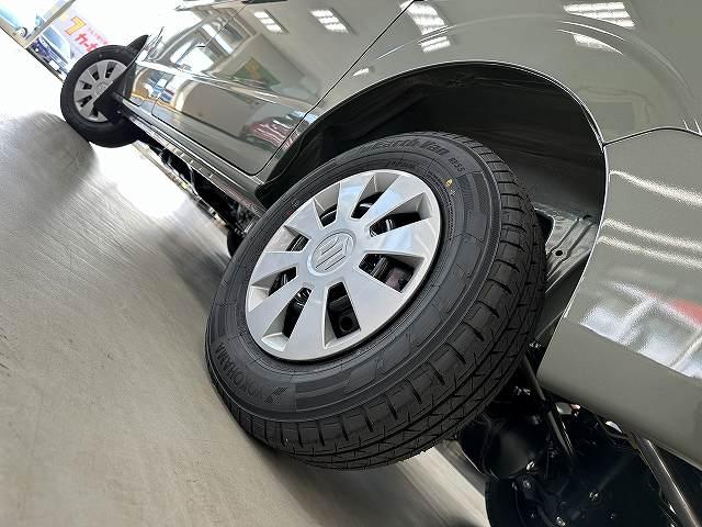 エブリイ ジョイン 届出済未使用車 新色アイビーグリーン 屋内保管 走行5キロ LEDヘッドライト プッシュスタート シートヒーター デュアルカメラブレーキサポート リアヒータ 分割リアシート 障害物センサー電動格納ミラ(57枚目)