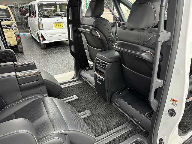 アルファード Ｚ　ユーザー買取　禁煙　１オナ　１４型純正ナビＴＶ　ＰＶモニター　デジタルインナーミラー　パノラマルーフ　４方向ドラレコ　ＬＥＤヘッドライト＆フォグ　両側パワスラ　黒革ＰＳ＆ヒーター＆ベンチレーション（51枚目）