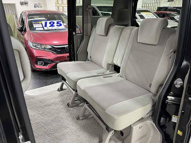 スクラムワゴン PZターボ スペシャルパッケージ ユーザー買取 禁煙 1オナ車 純正ナビTV ブルートゥースオーディオ ETC 両側パワースライドドア HIDヘッドライト&フォグライト キーレス 電動格納ミラー オートステップ スペアタイヤ(7枚目)