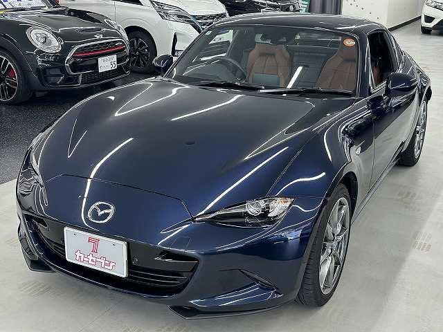 MAZDA ROADSTER RF VS TERRACOTTA SELECTION