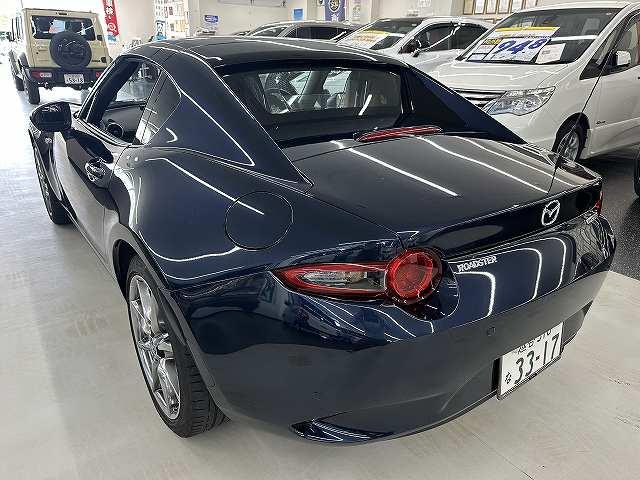 MAZDA ROADSTER RF VS TERRACOTTA SELECTION