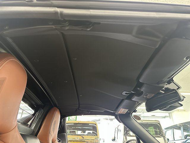 MAZDA ROADSTER RF VS TERRACOTTA SELECTION