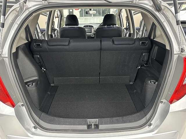フィット G ユーザー買取 禁煙 1オーナー車 イクリプス製ナビTV ETC キーレス パワーウィンドウ 後席チップアップシート(10枚目)