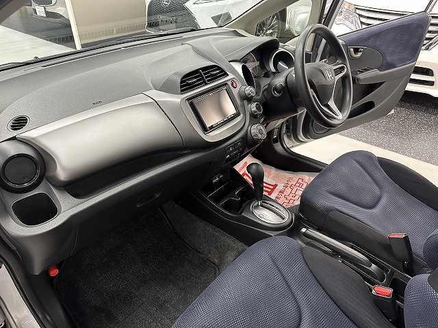 フィット G ユーザー買取 禁煙 1オーナー車 イクリプス製ナビTV ETC キーレス パワーウィンドウ 後席チップアップシート(38枚目)