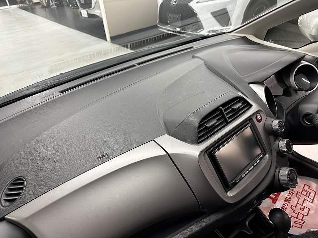 フィット G ユーザー買取 禁煙 1オーナー車 イクリプス製ナビTV ETC キーレス パワーウィンドウ 後席チップアップシート(39枚目)